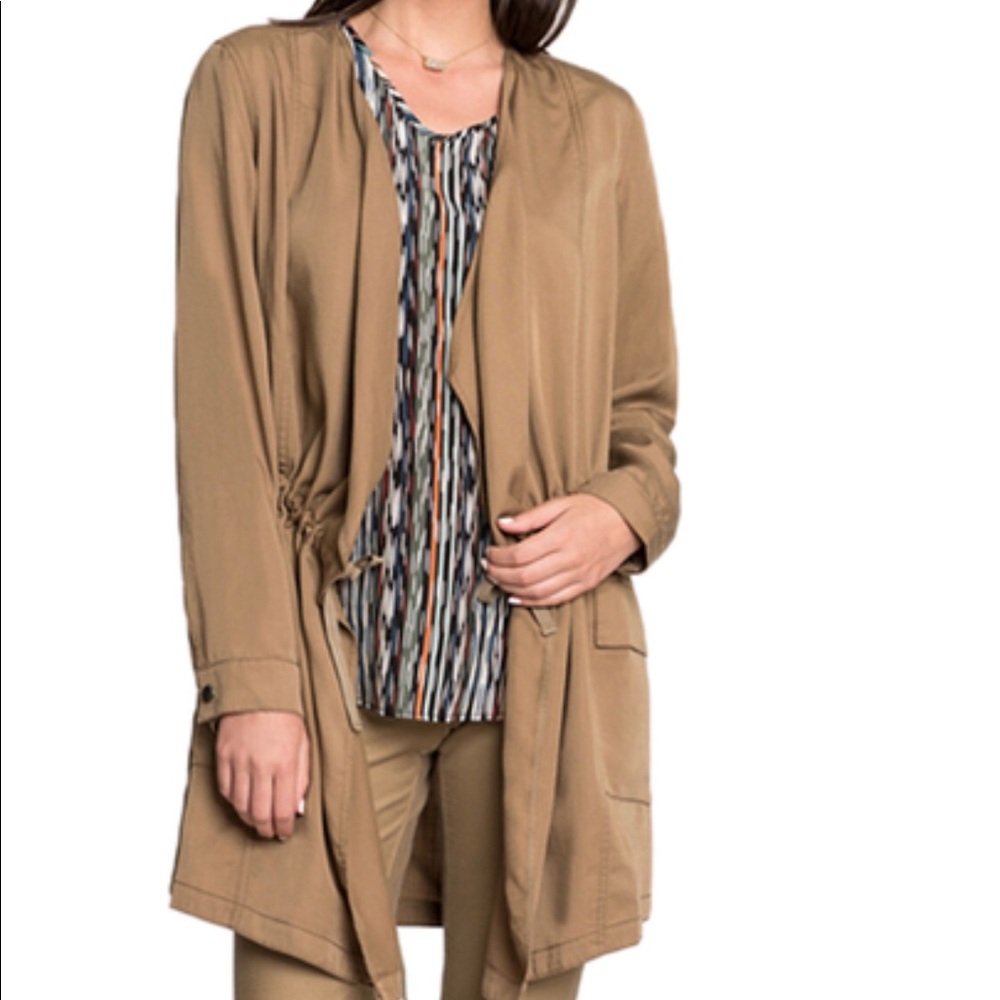 Nick + Zoe Light weight jacket